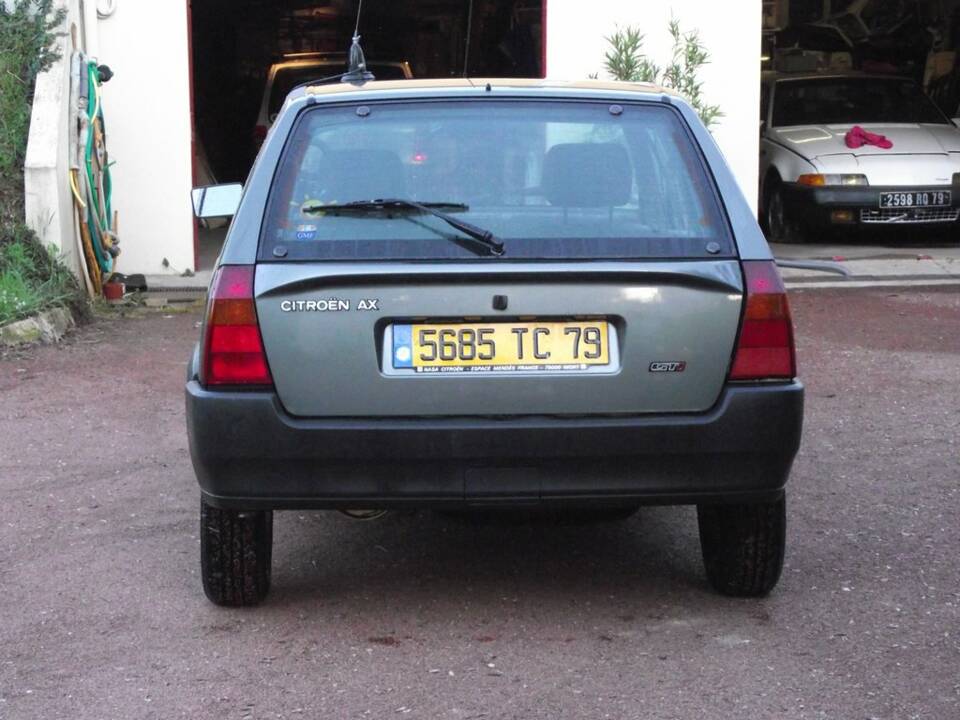 Image 5/8 of Citroën AX GT (1992)