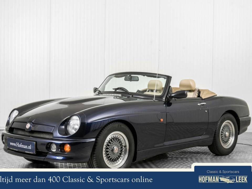 Image 1/50 de MG RV8 (1993)