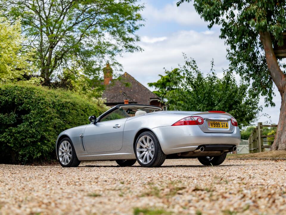 Bild 46/49 von Jaguar XK 4.2 (2006)