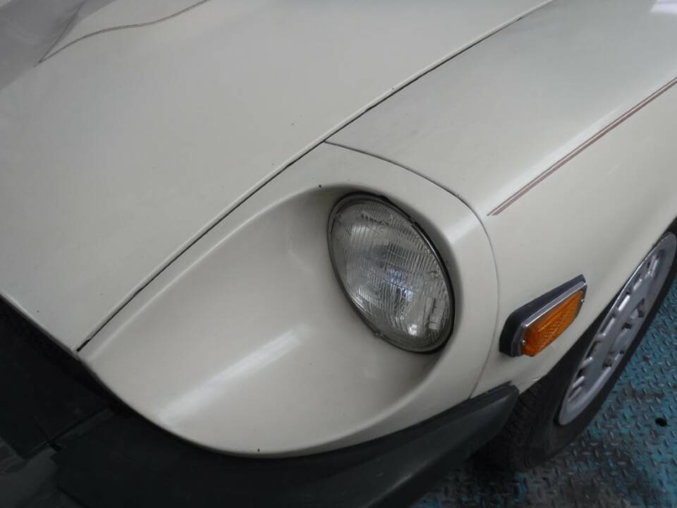 Bild 16/50 von Datsun 260 Z (1974)