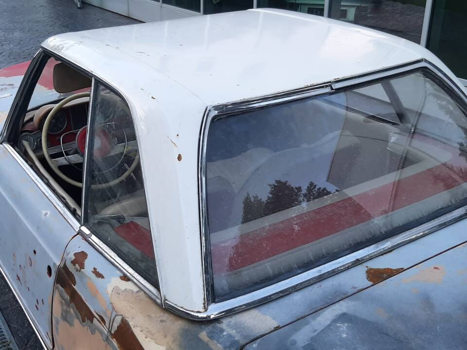 Imagen 21/37 de Mercedes-Benz 230 SL (1964)