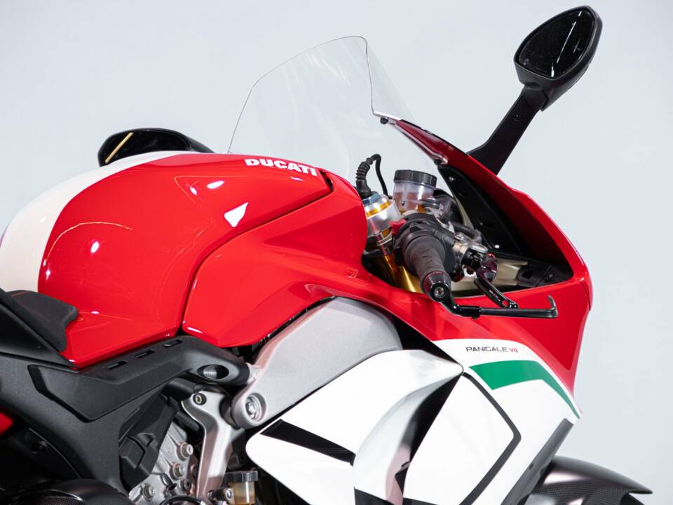 Image 49/50 of Ducati DUMMY (2018)