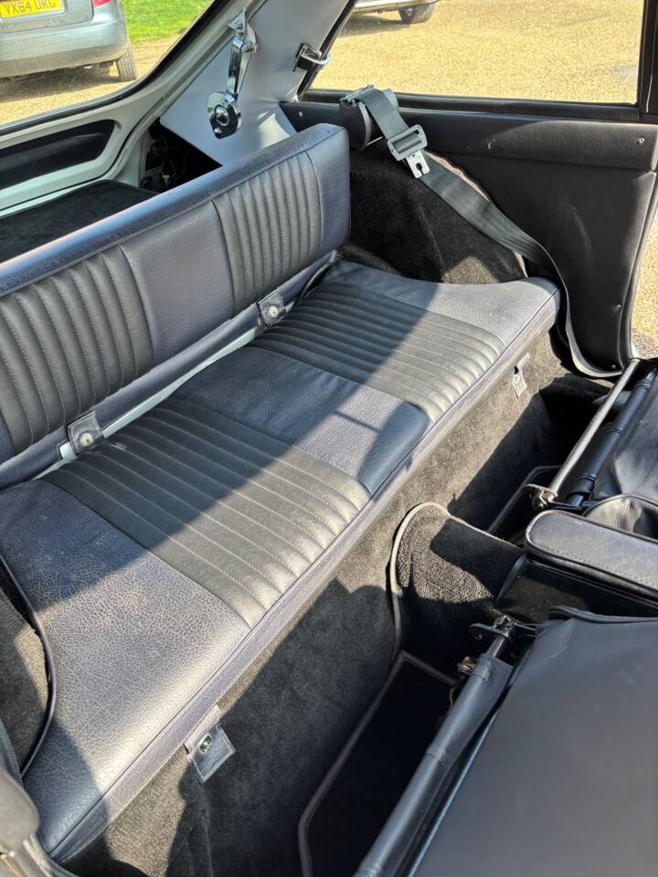 Bild 12/20 von MG MGB GT (1972)