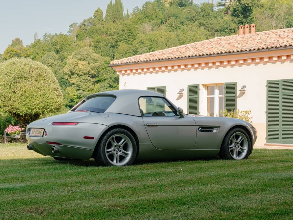 Image 29/185 of BMW Z8 (2001)