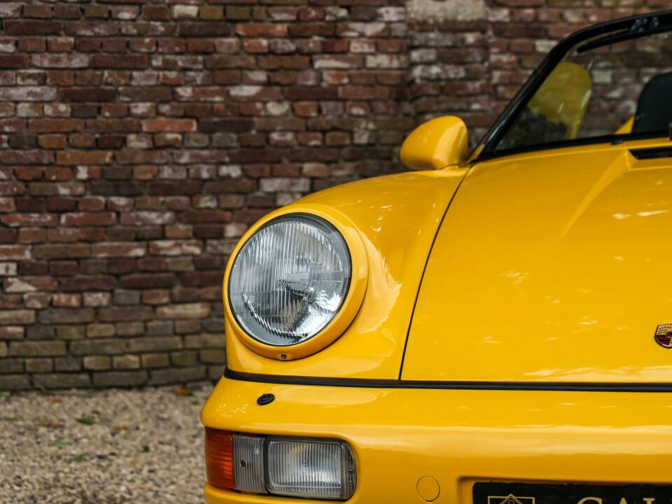 Image 33/50 of Porsche 911 Speedster (1993)