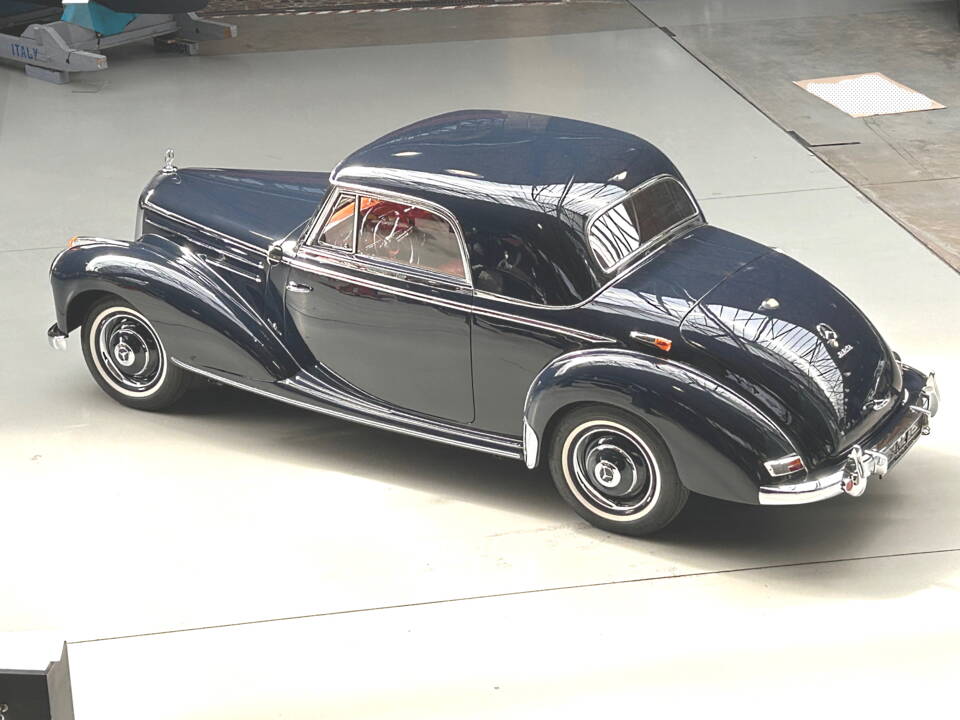 Image 22/53 of Mercedes-Benz 220 Coupe (1955)