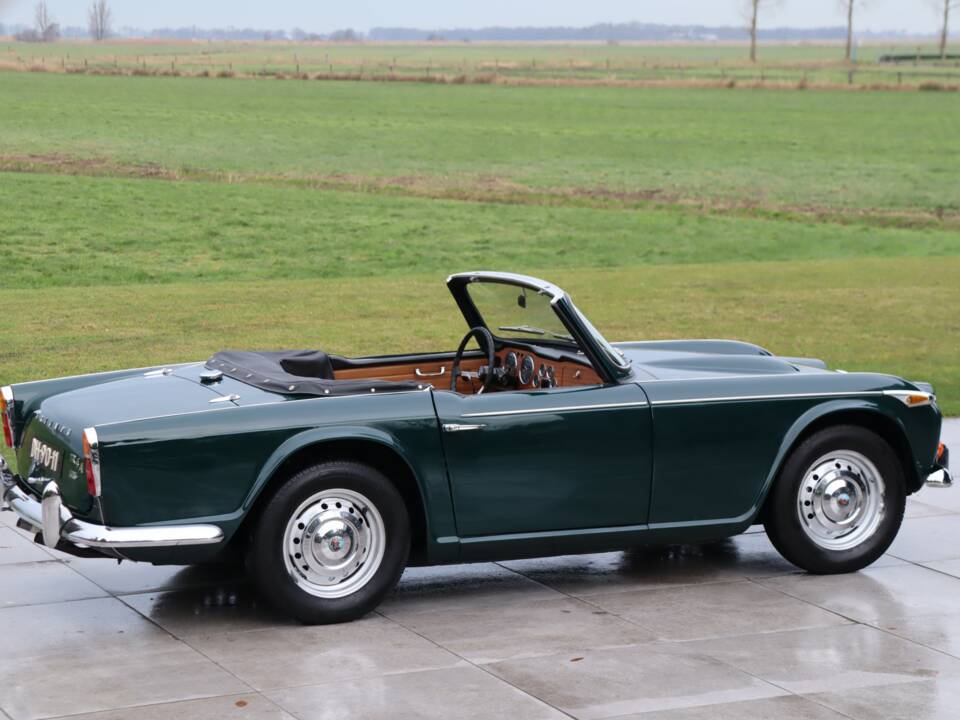Bild 35/50 von Triumph TR 4A (1966)