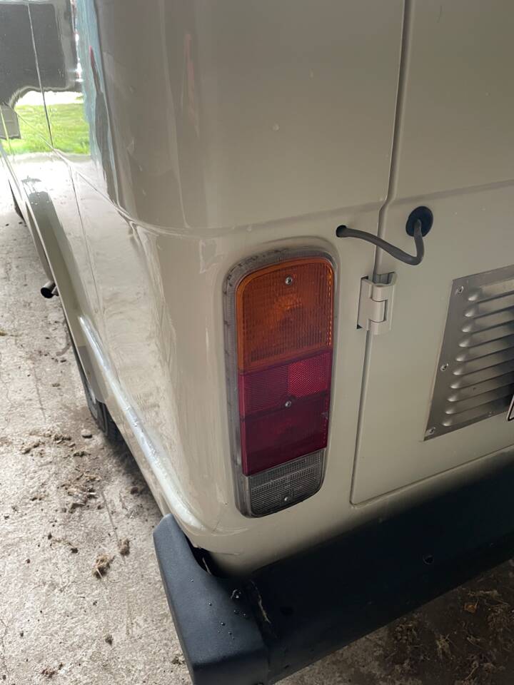 Image 21/41 of Volkswagen LT 28 2,4 D "Sven Hedin" (1982)