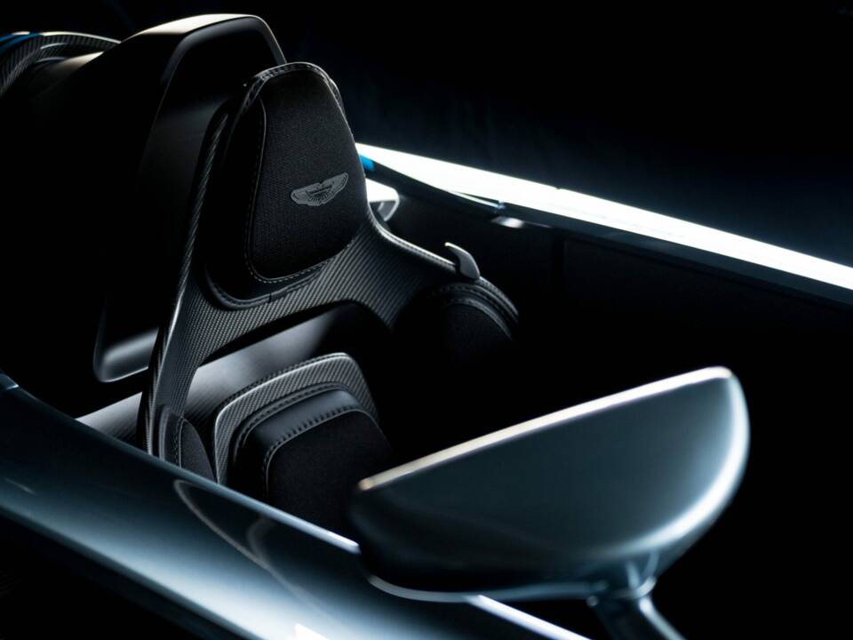 Bild 35/35 von Aston Martin V12 Speedster (2021)