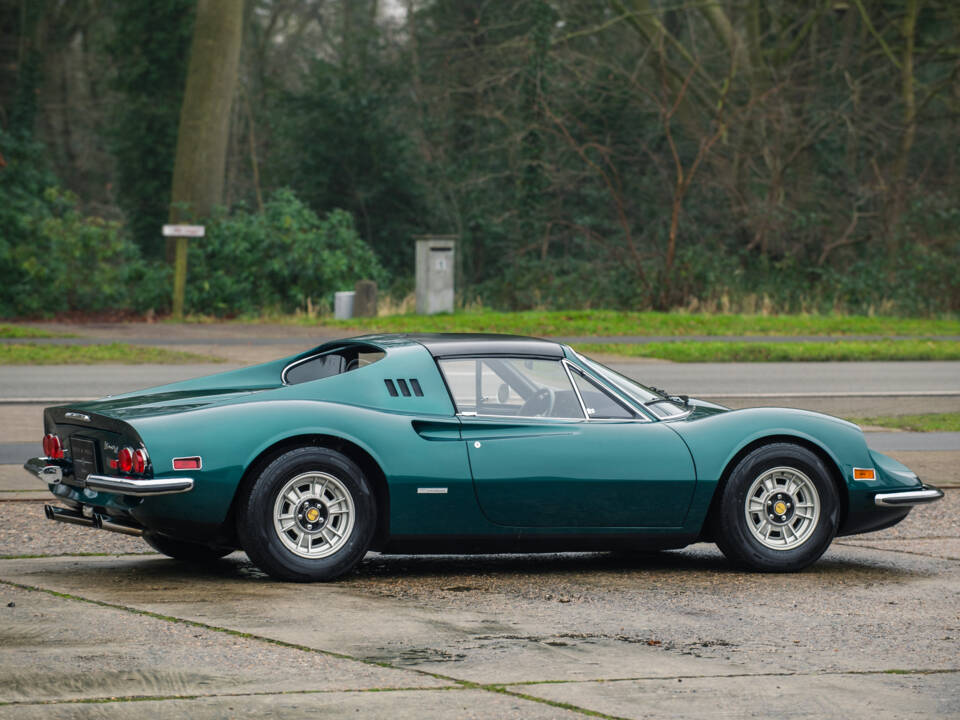Bild 45/52 von Ferrari Dino 246 GTS (1974)