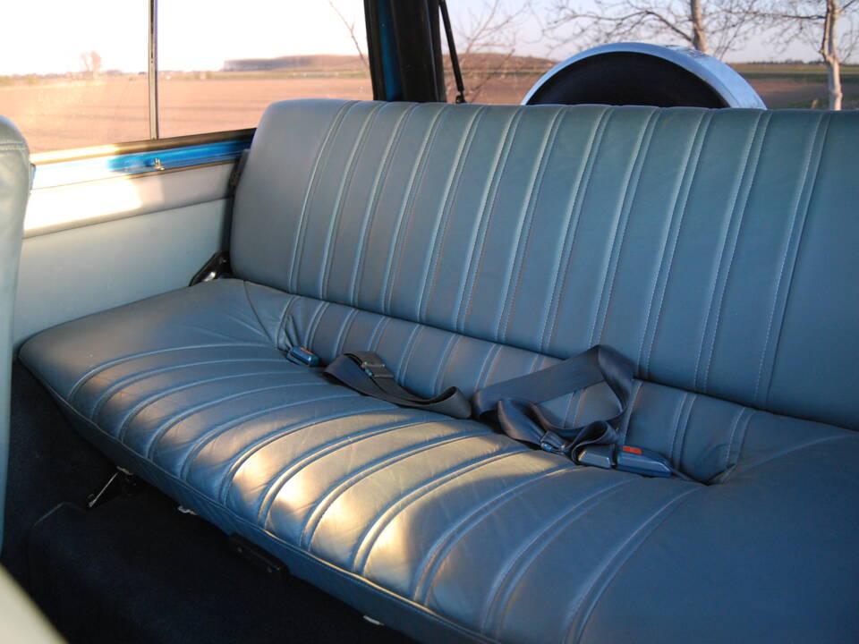 Image 30/47 of Nissan Patrol (1983)