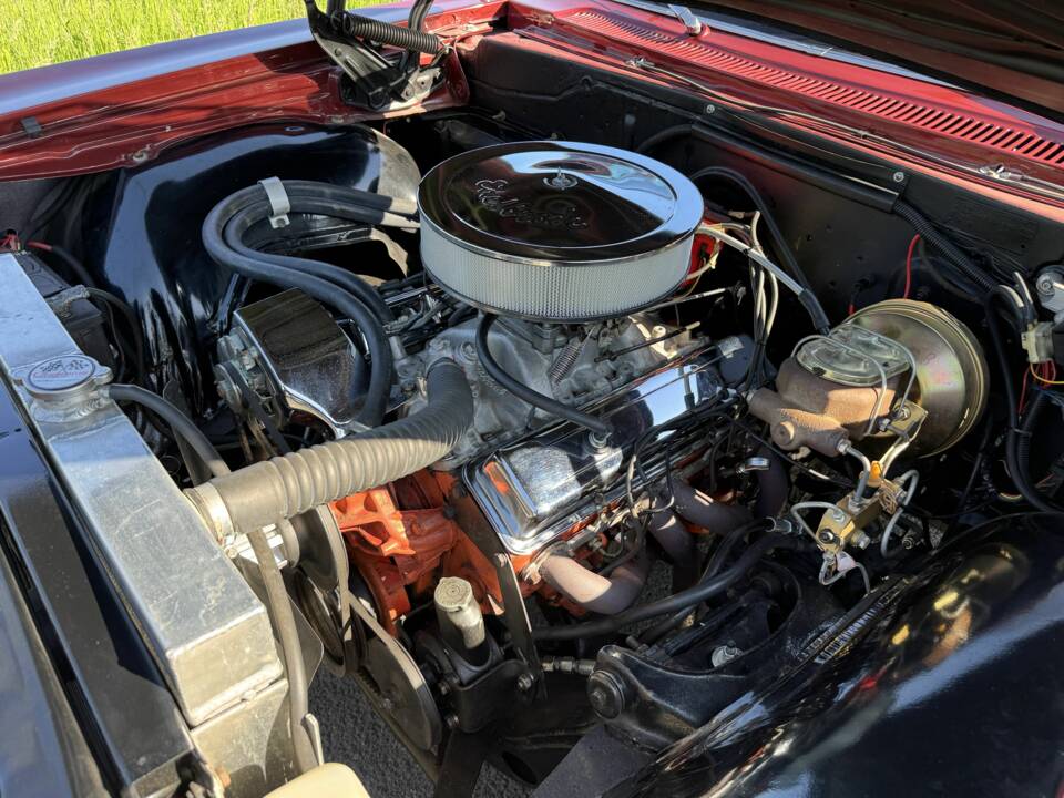 Image 18/20 of Chevrolet Impala Station Wagon (1965)