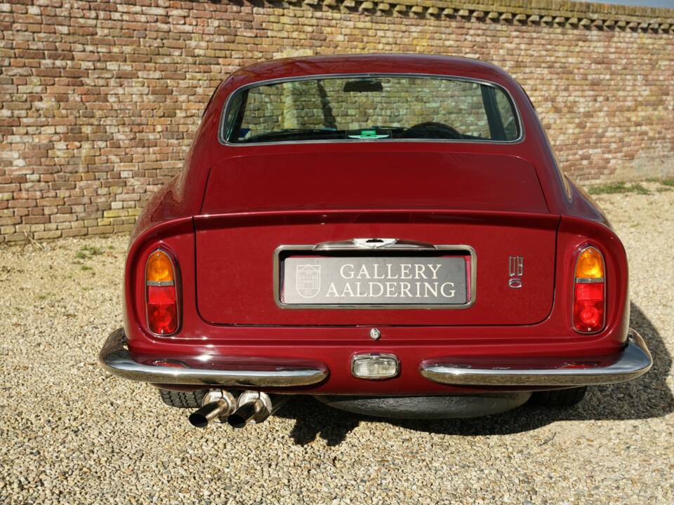 Bild 44/50 von Aston Martin DB 6 Vantage (1966)