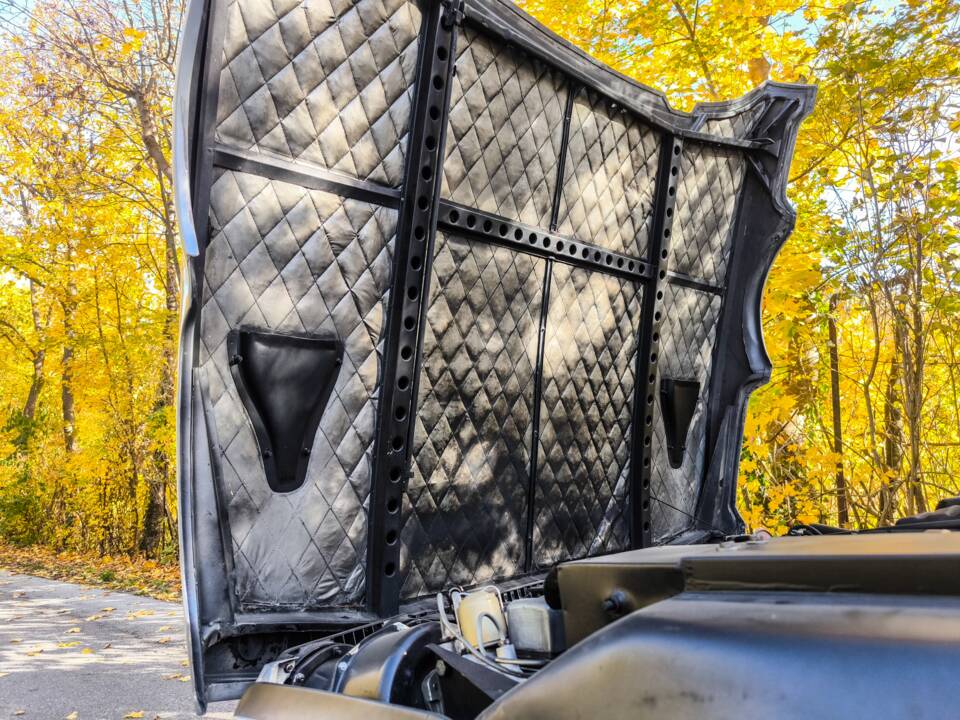 Bild 34/35 von Lamborghini Espada 400 GT (1976)