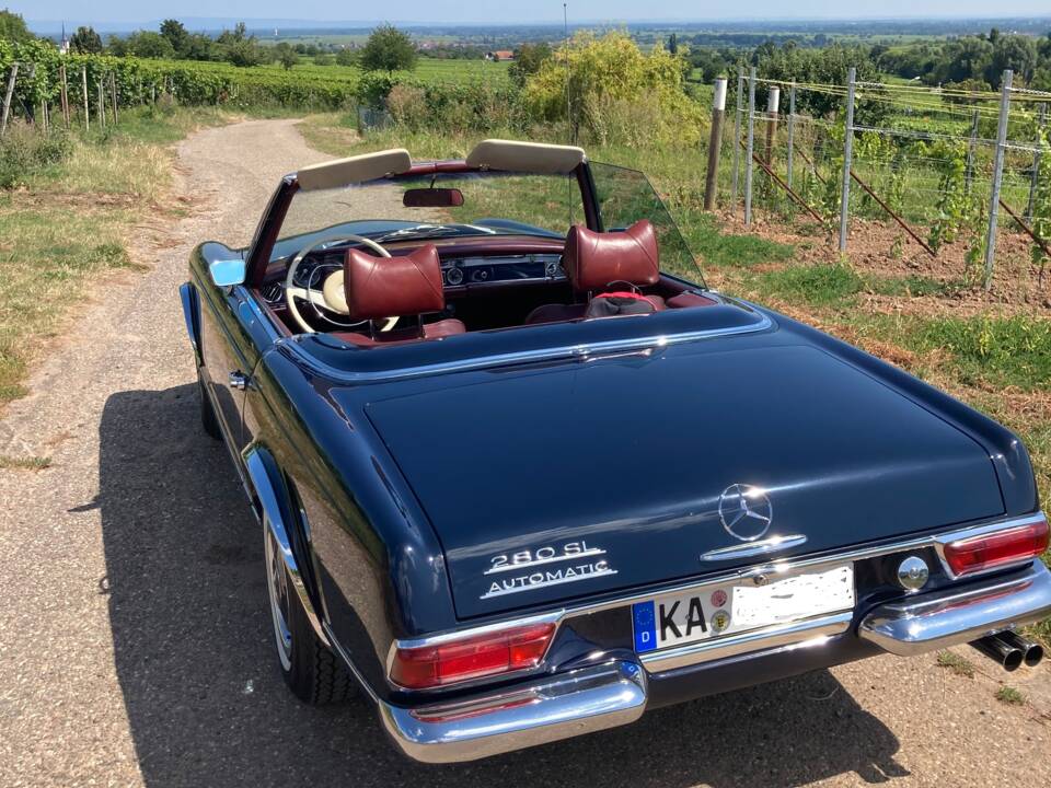 Image 4/4 of Mercedes-Benz 280 SL (1968)