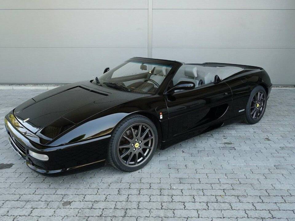 Bild 7/20 von Ferrari F 355 Spider (1996)