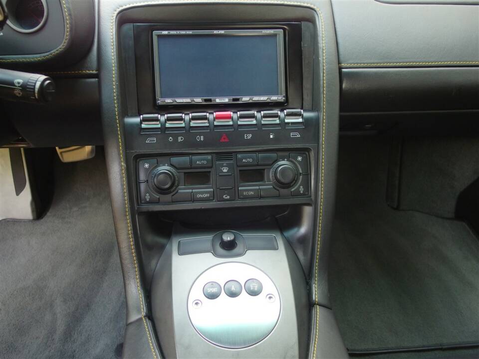 Bild 43/98 von Lamborghini Gallardo (2003)