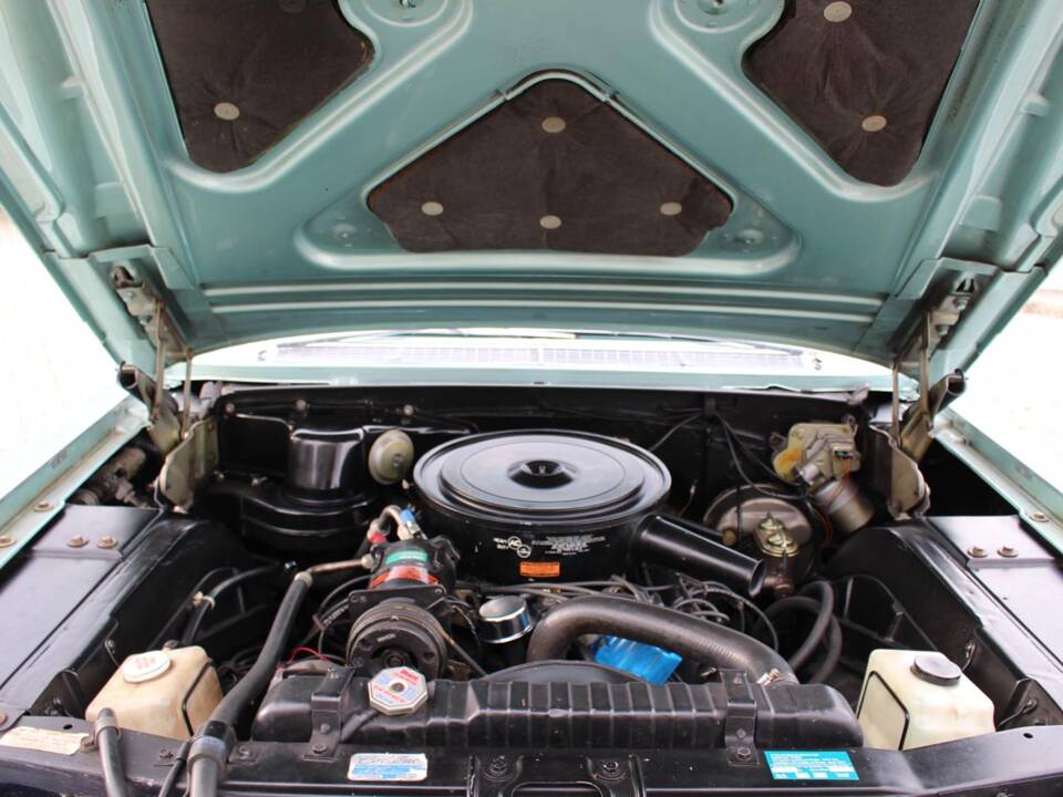 Image 23/29 of Cadillac 62 Convertible (1963)