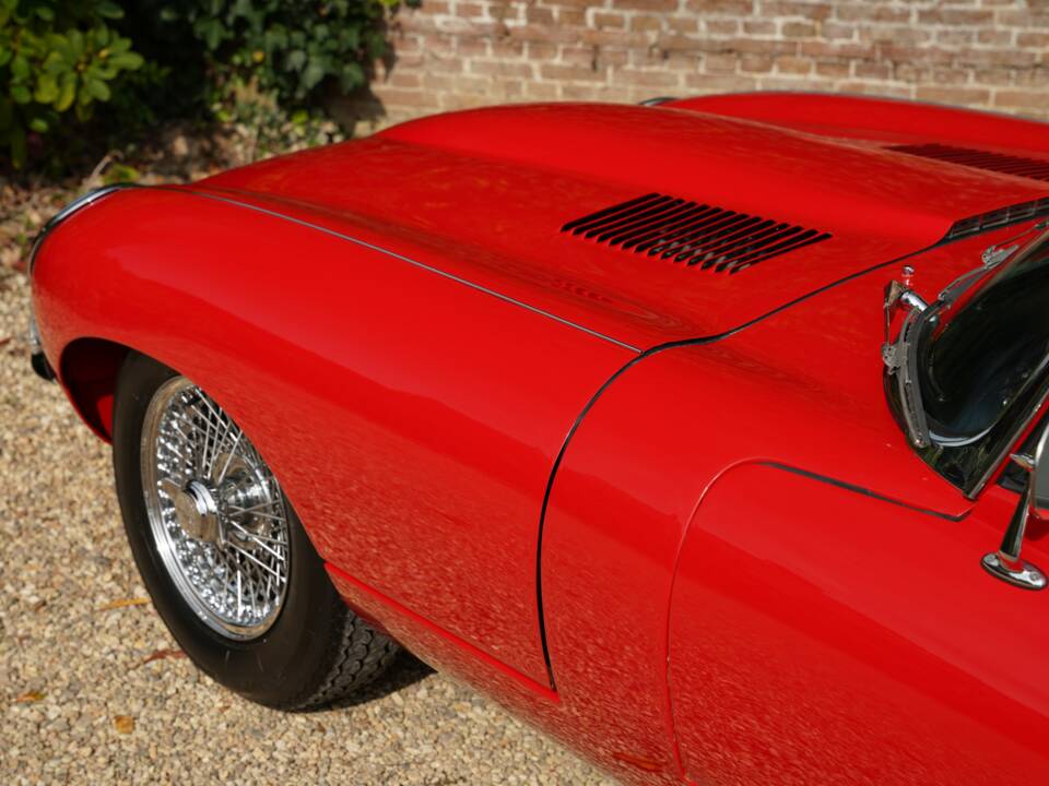 Afbeelding 43/50 van Jaguar E-Type 3.8 (1963)