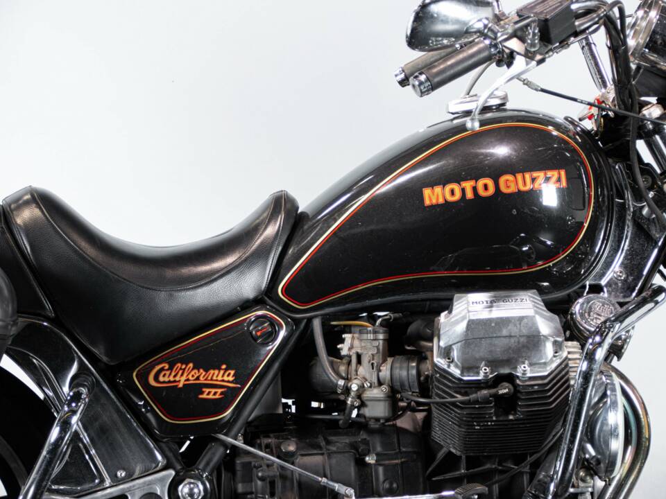 Image 24/50 of Moto Guzzi California III (1988)