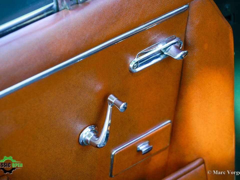 Image 8/53 of Jaguar XK 150 FHC (1958)