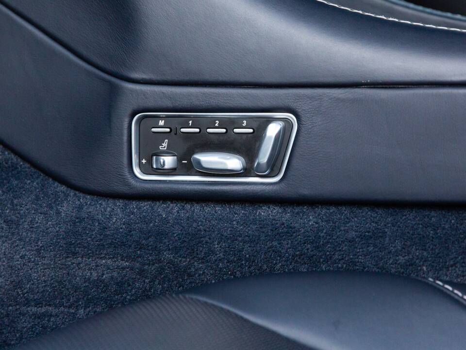 Bild 69/96 von Aston Martin Vanquish (2015)