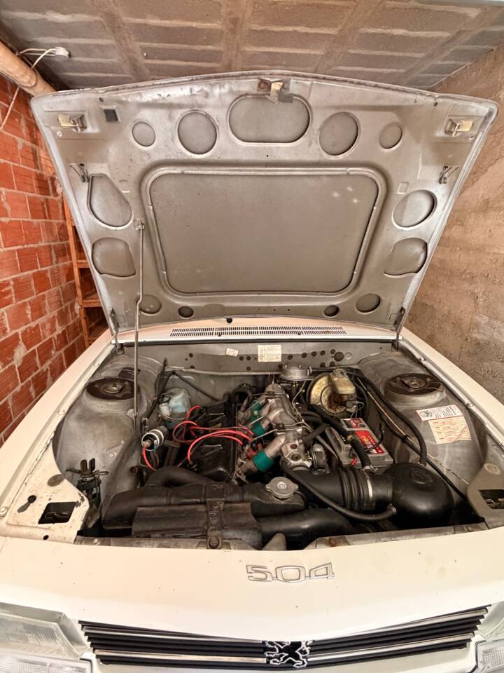 Bild 10/12 von Peugeot 504 TI (1976)