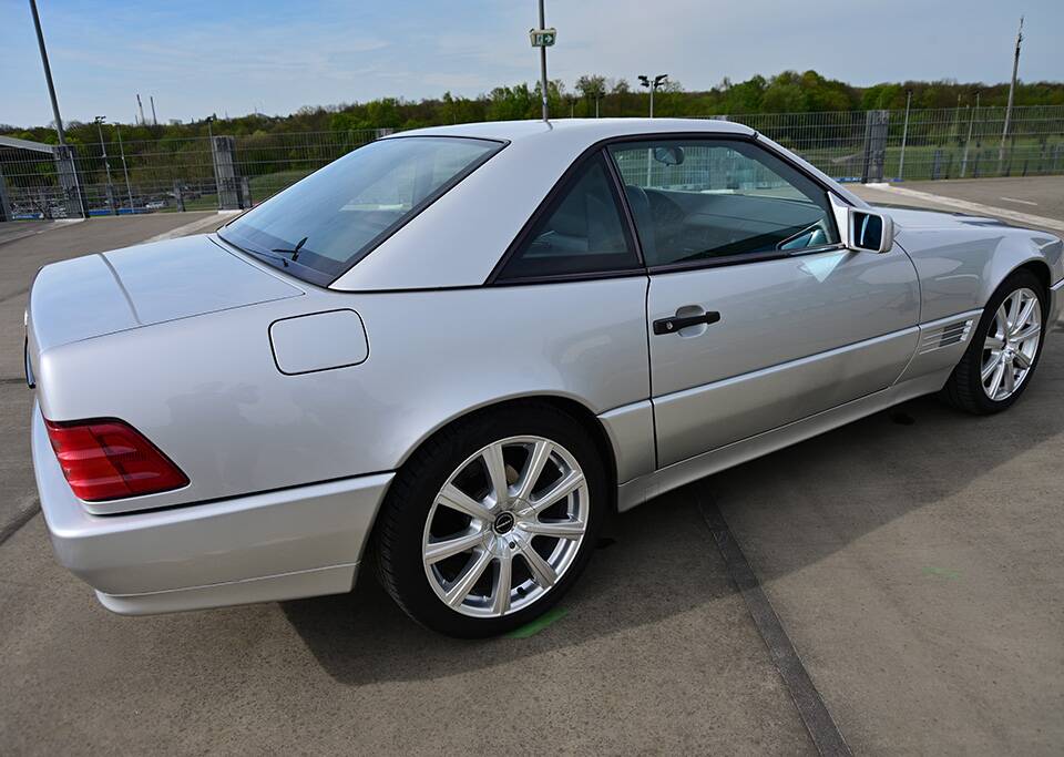 Image 5/18 de Mercedes-Benz SL 320 (1993)