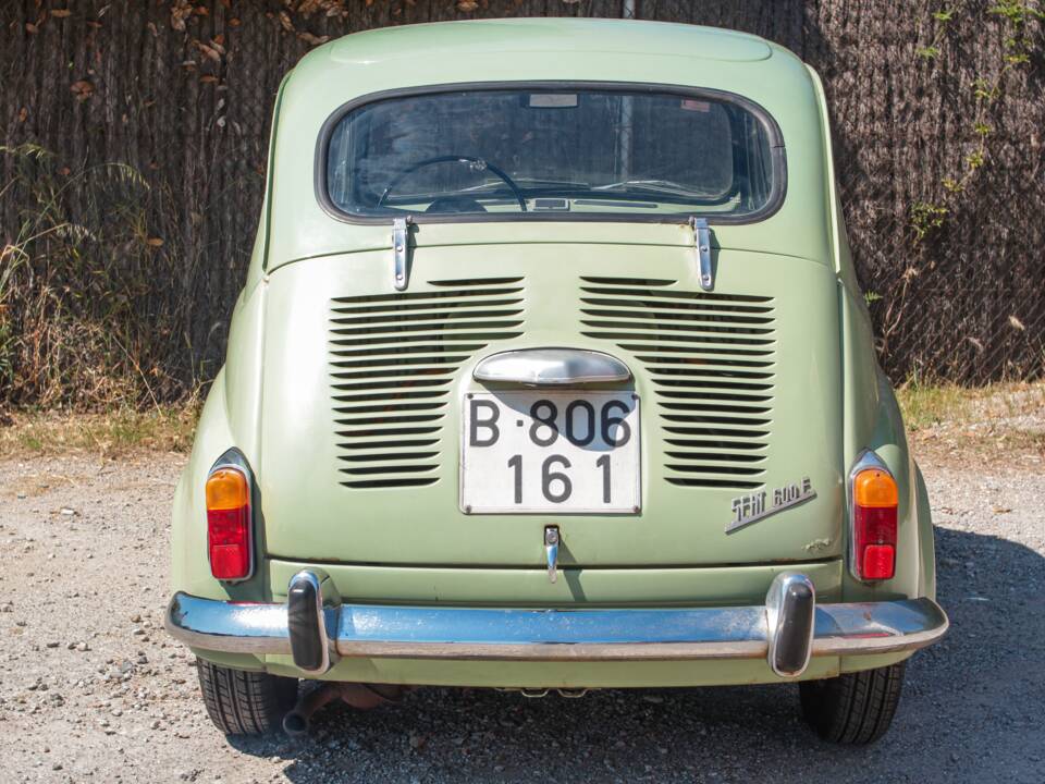 Image 7/22 of SEAT 600 E (1971)