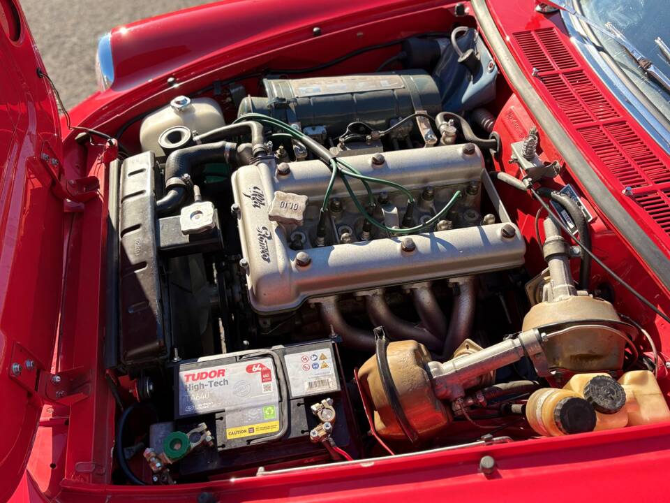 Bild 12/18 von Alfa Romeo 1750 Spider Veloce (1970)