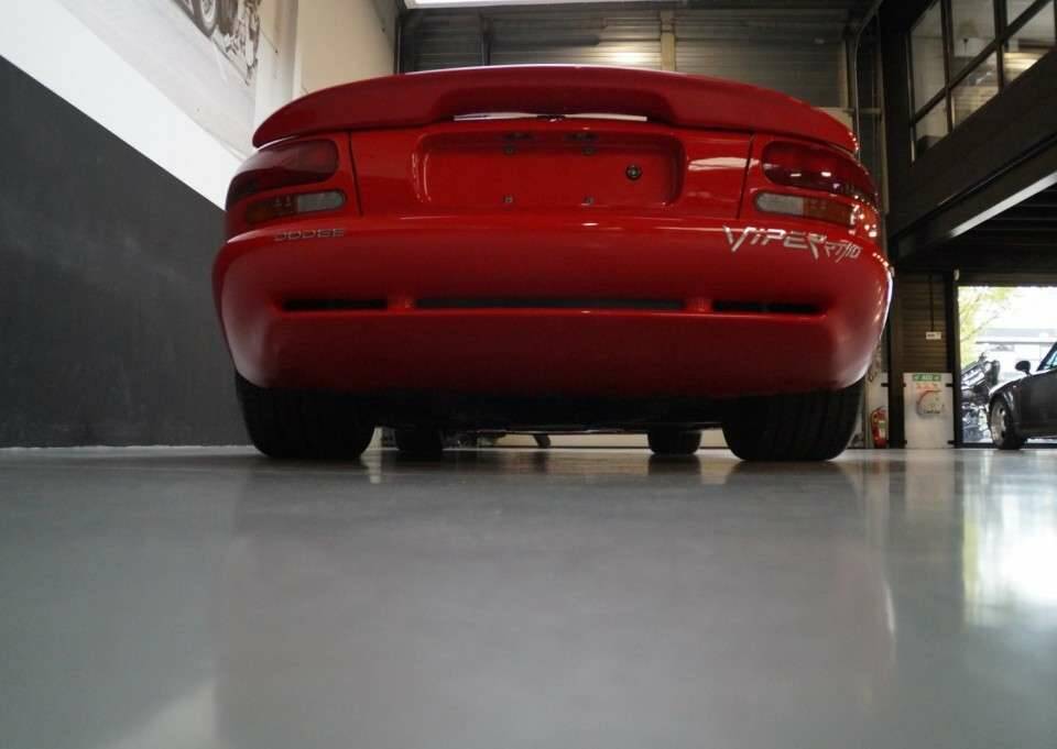 Image 39/50 de Dodge Viper RT&#x2F;10 (1994)