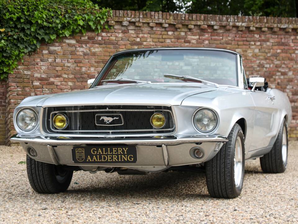 Image 14/50 of Ford Mustang GT (1968)