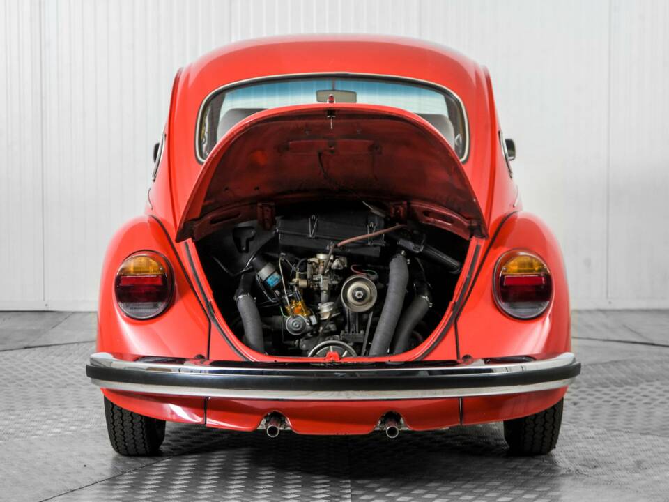 Image 36/50 of Volkswagen Beetle 1200 "Jeans Bug" (1983)