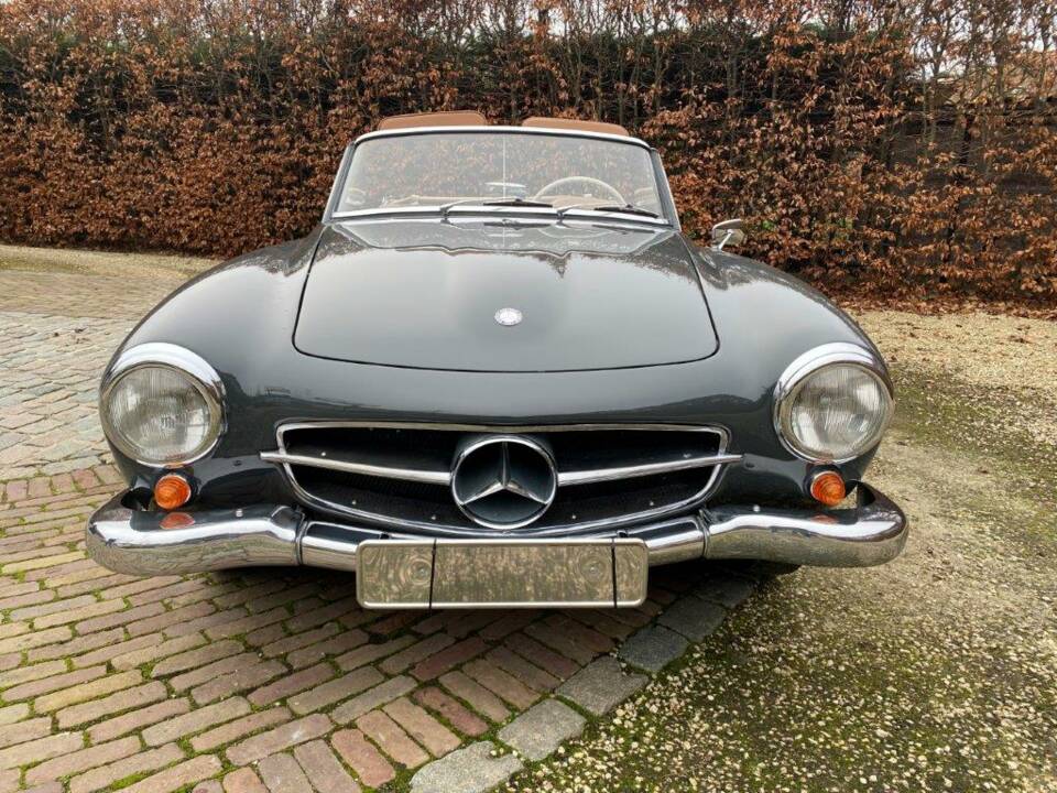 Image 8/52 de Mercedes-Benz 190 SL (1961)
