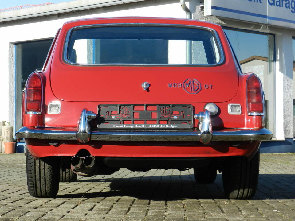 Imagen 29/75 de MG MGB GT (1969)