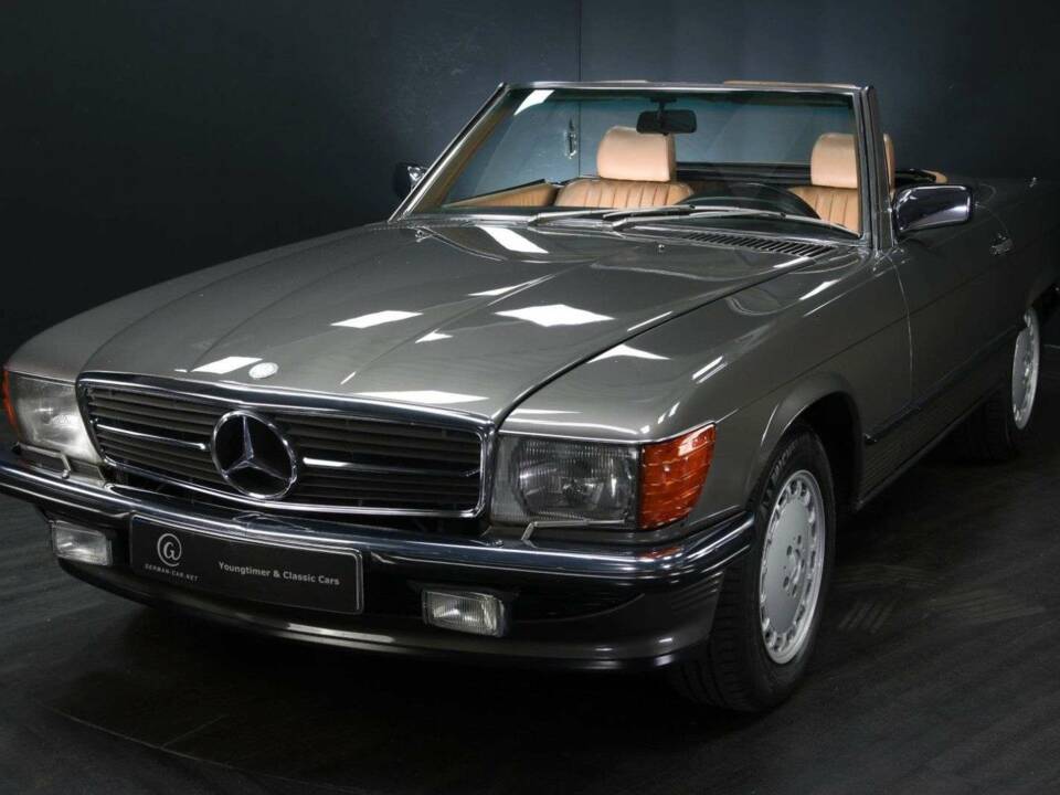Image 1/50 de Mercedes-Benz 420 SL (1987)