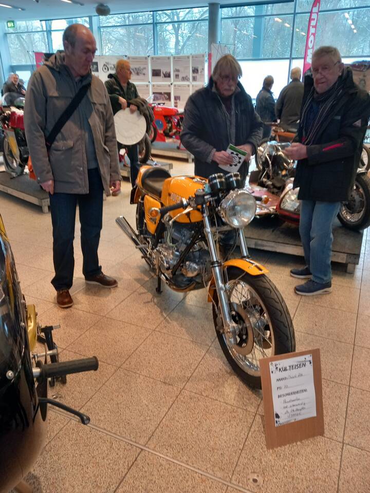 Immagine 27/30 di Ducati 750 Sport (1973)