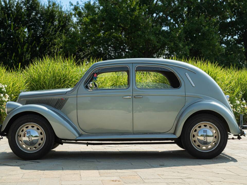 Image 4/50 of Lancia Ardea (1947)