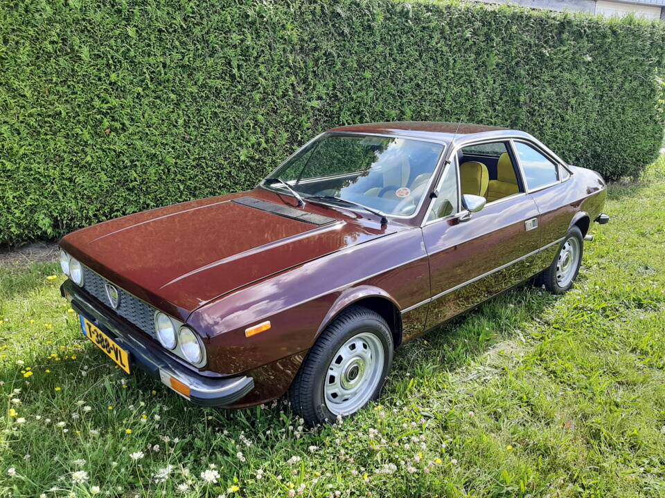 Image 1/25 of Lancia Beta Coupe 1300 (1979)
