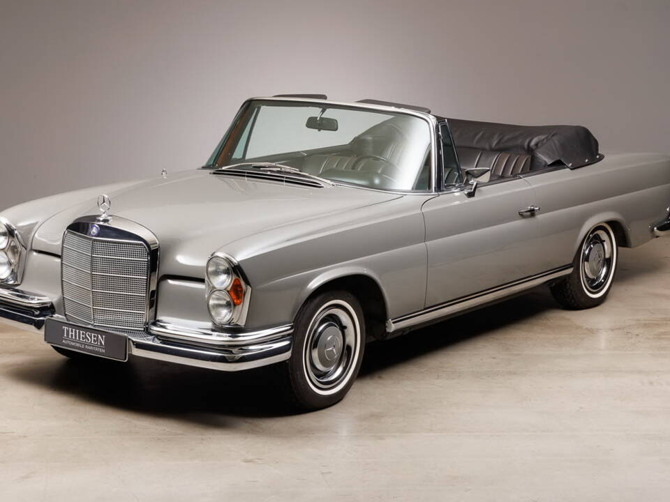 Bild 2/43 von Mercedes-Benz 250 SE (1967)