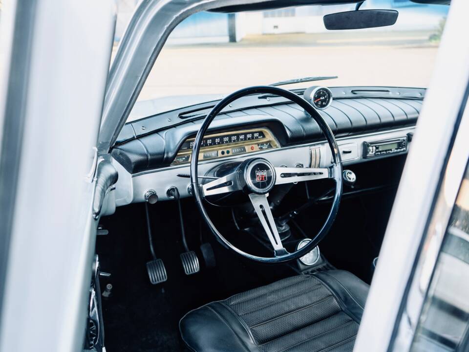 Bild 10/12 von Volvo Amazon  P121 (1966)