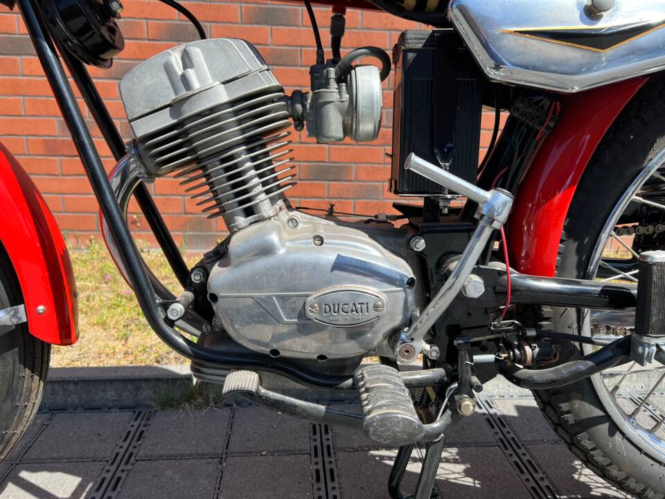 Bild 16/26 von Ducati DUMMY (1956)