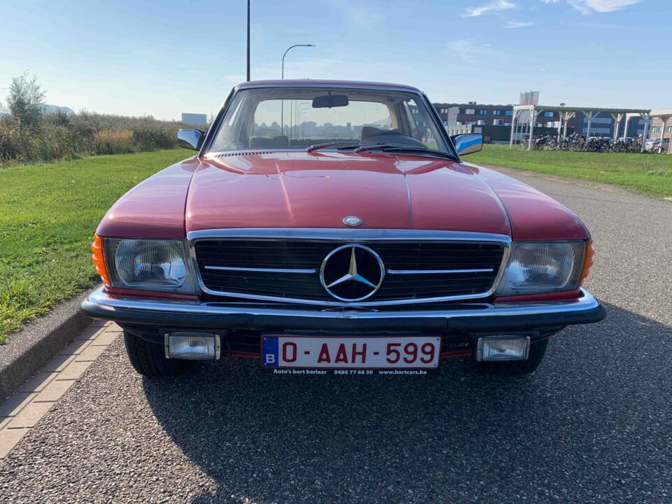 Image 4/8 of Mercedes-Benz 280 SLC (1976)