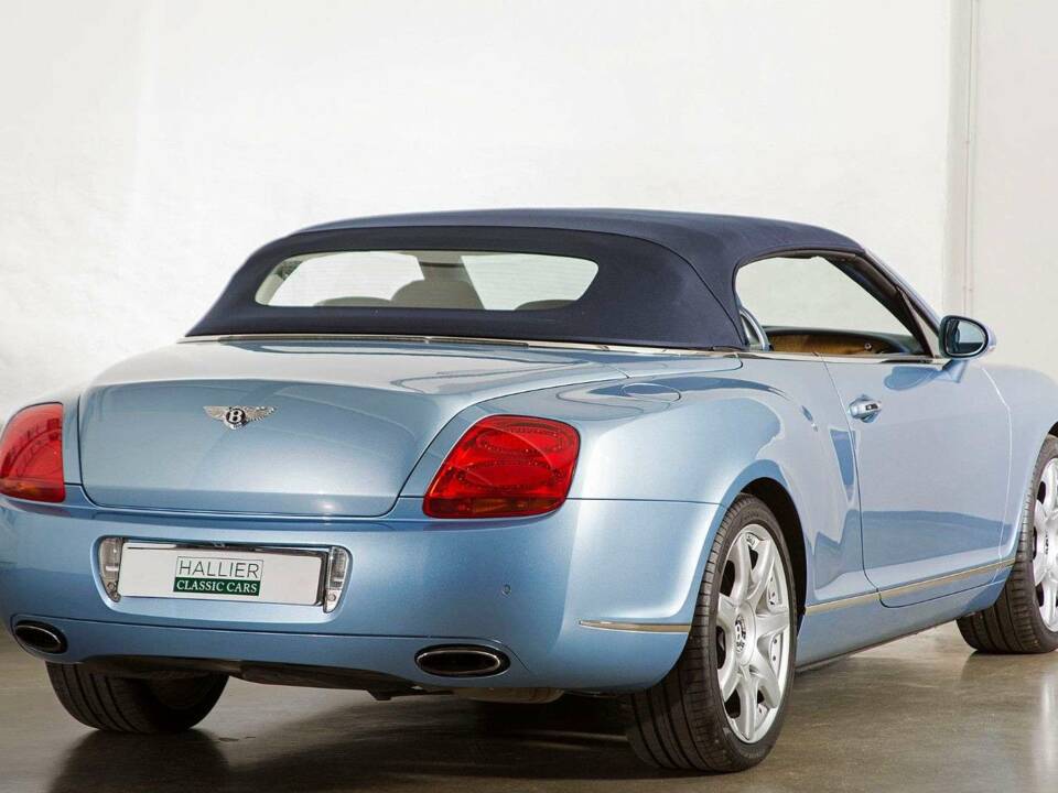 Bild 12/20 von Bentley Continental GTC (2010)