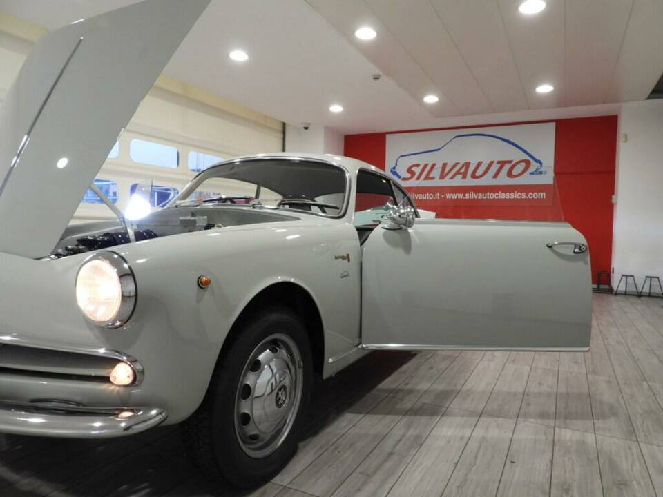 Bild 8/10 von Alfa Romeo Giulietta Sprint (1957)