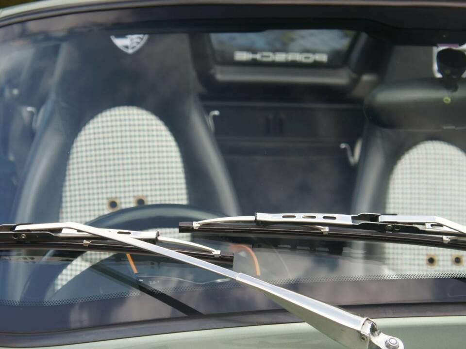 Image 39/99 of Porsche Boxster S (2005)