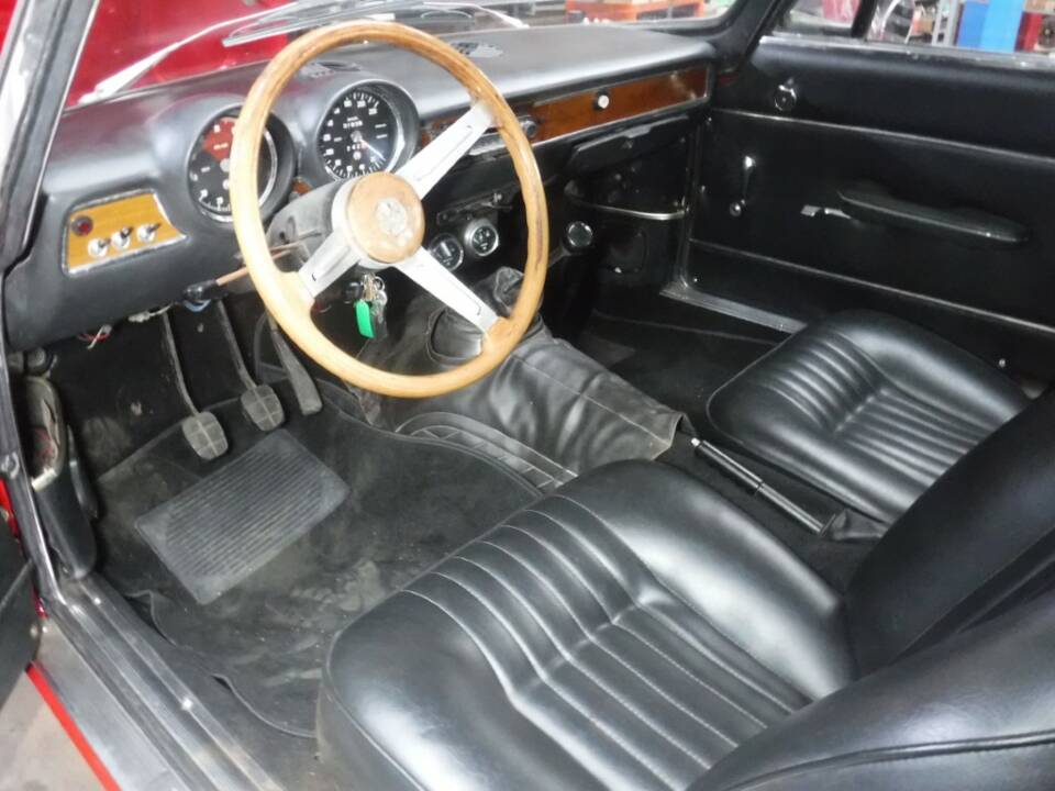 Bild 50/50 von Alfa Romeo Giulia GT 1300 Junior (1972)