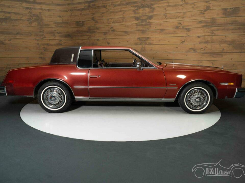 Image 11/19 de Oldsmobile Toronado (1985)