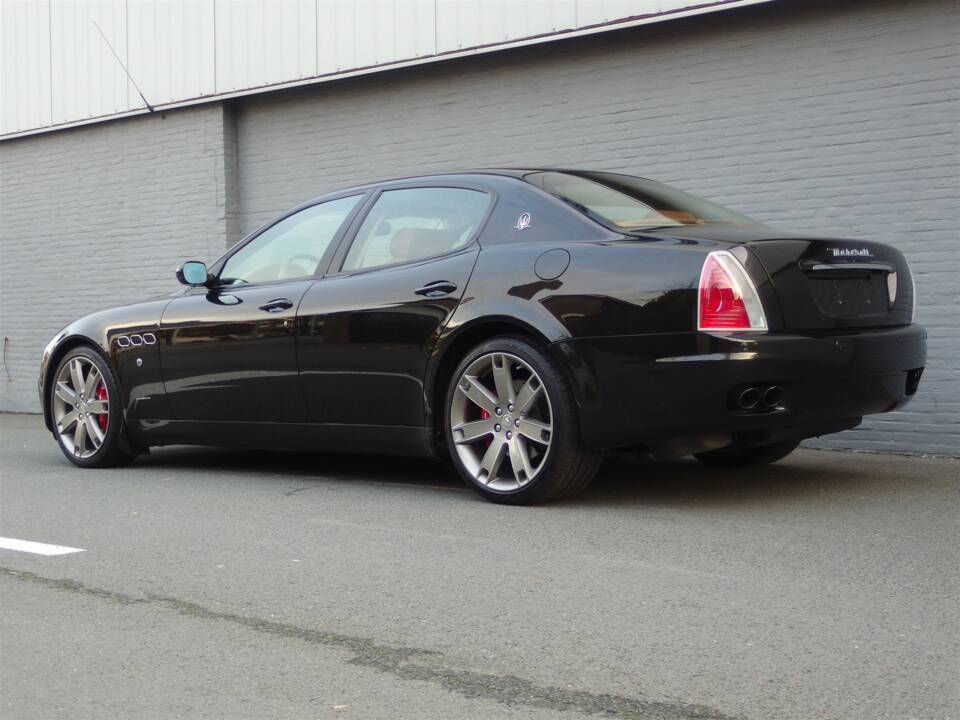 Bild 4/95 von Maserati Quattroporte 4.2 (2009)