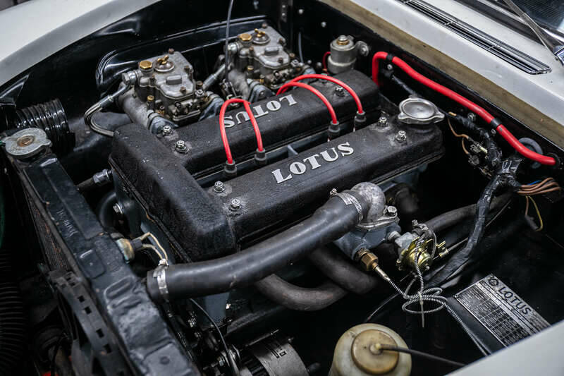 Image 20/34 de Lotus Elan SE (1967)